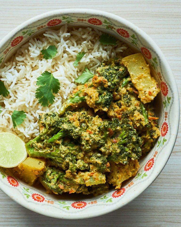 Broccoli Curry AMAZINGLY EASY 20 Minutes Vegan Curry