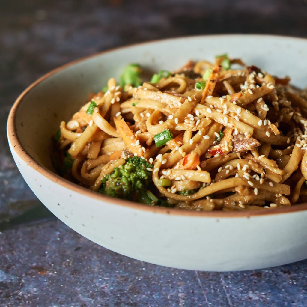 Peanut Sauce Udon Noodles | 15 Min, SUPER RICH In Flavor