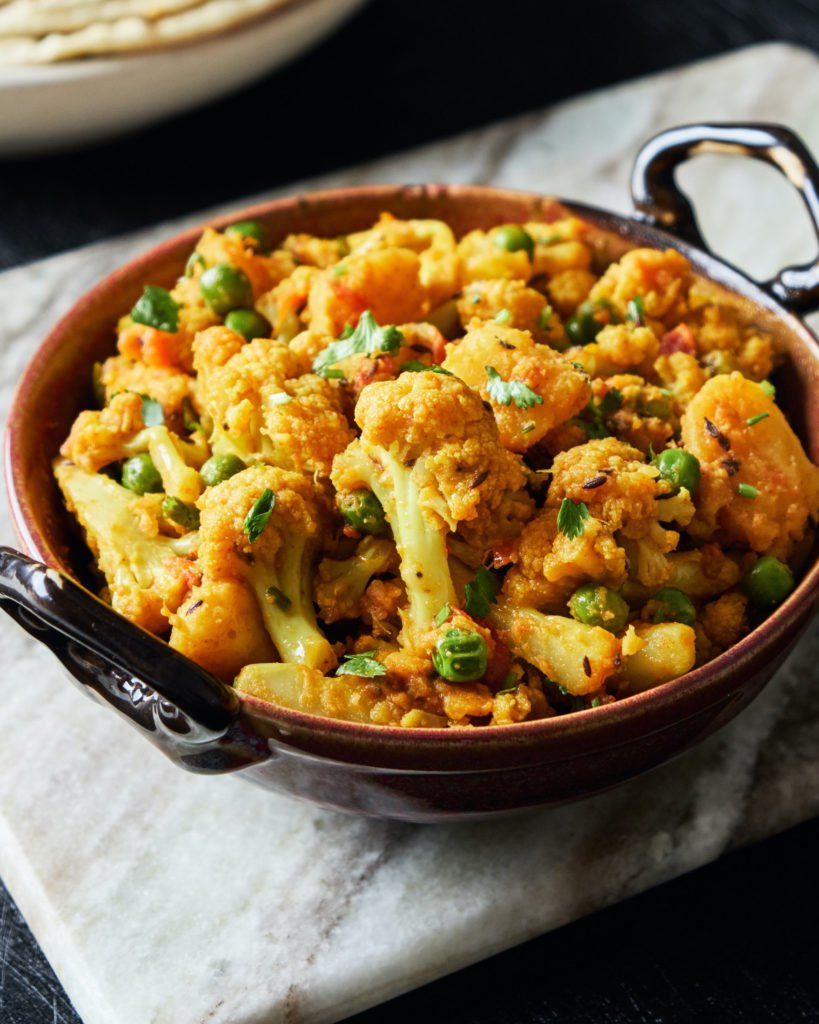 Aloo Gobi | ULTIMATE 15 Minutes Delicious Vegan Dinner Idea