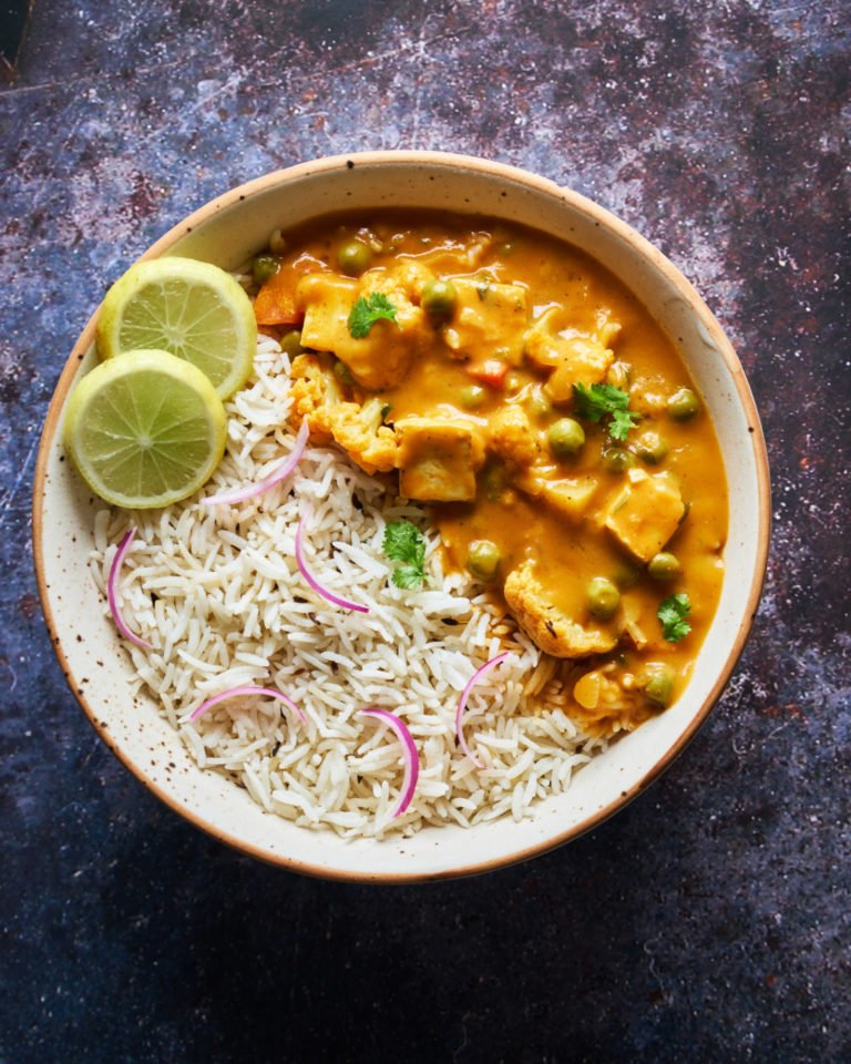 Golden Tofu Veggie Curry ULTIMATE Vegan Curry In 40 Min.