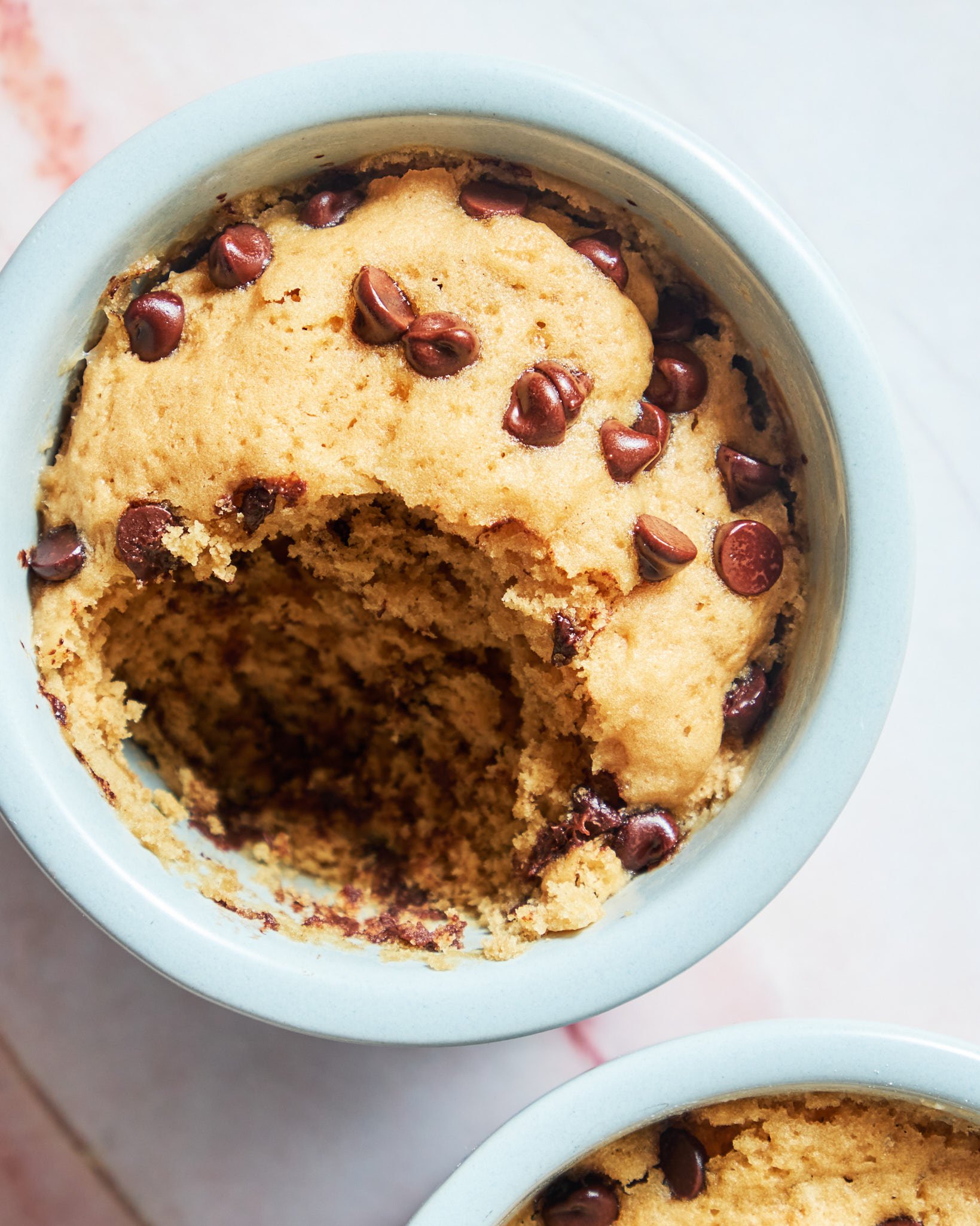 1-Minute Chocolate Chip Cookie In a Mug – The Comfort of Cooking