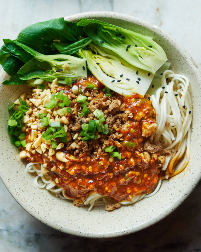 Vegan Dan Dan Noodles ULTIMATE SPICE BOMB, 20 Min Dish